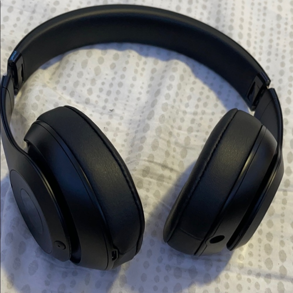Beats Studio 3